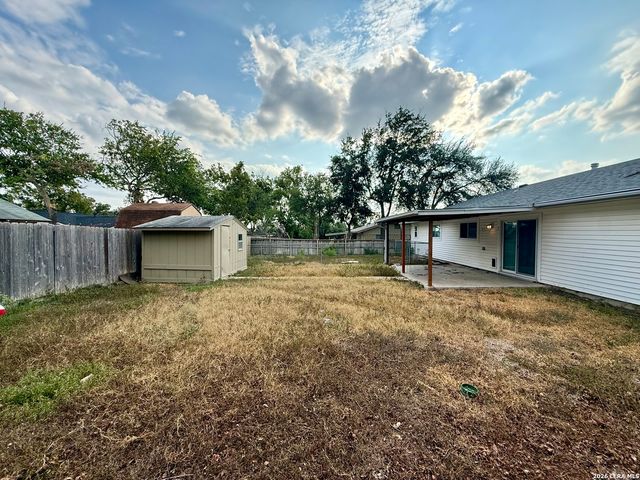 4214 Eagle Nest, San Antonio, TX 78233
