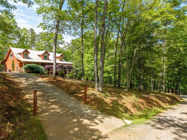 789 Gateway Drive, Ellijay, GA 30540