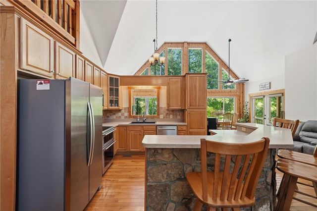 789 Gateway Drive, Ellijay, GA 30540