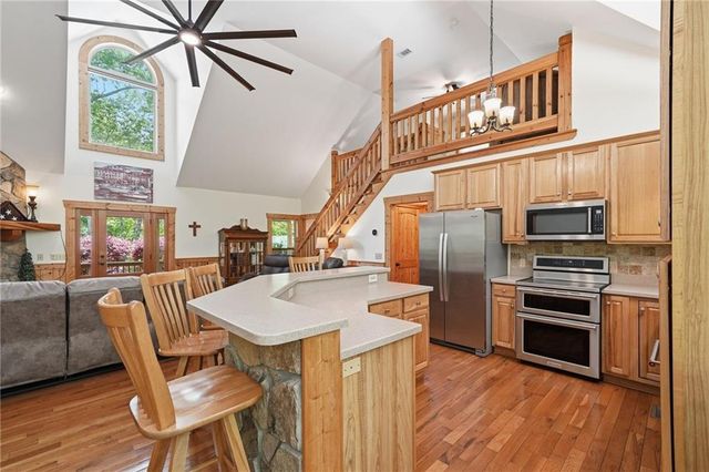 789 Gateway Drive, Ellijay, GA 30540