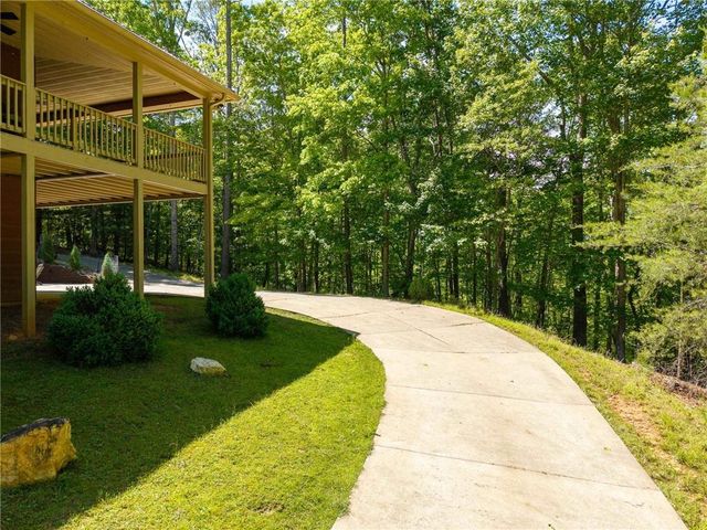 789 Gateway Drive, Ellijay, GA 30540