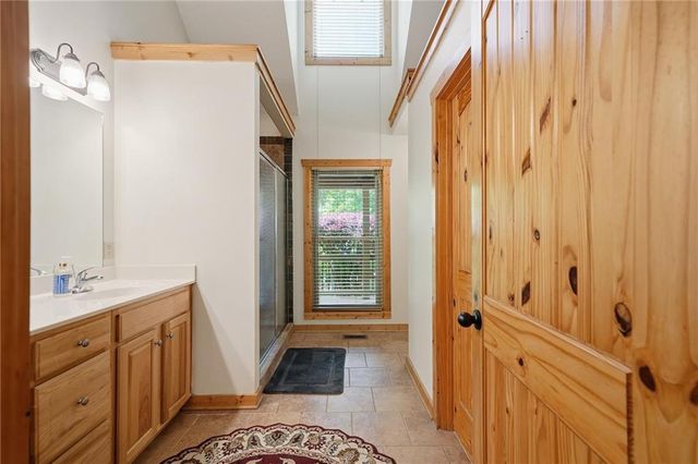 789 Gateway Drive, Ellijay, GA 30540