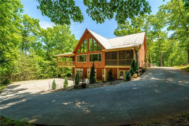 789 Gateway Drive, Ellijay, GA 30540