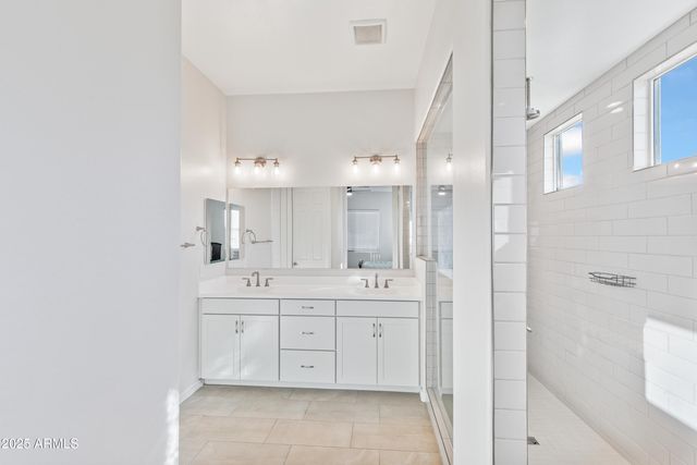 24006 N 171ST Drive, Surprise, AZ 85387