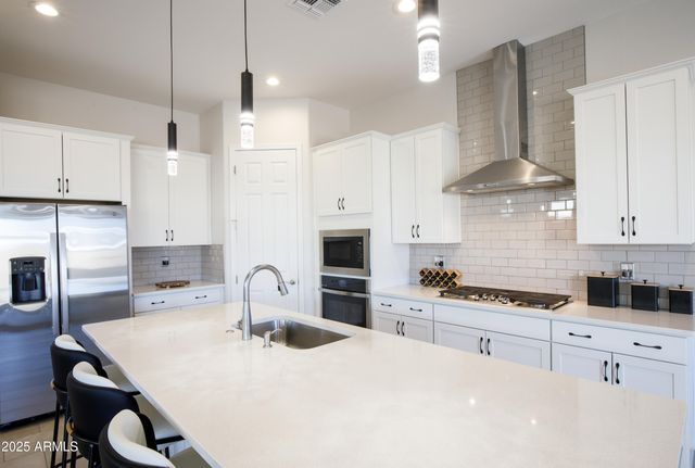 24006 N 171ST Drive, Surprise, AZ 85387