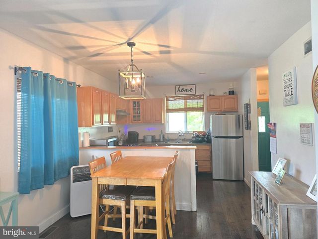 300 N ORCHARD RD, Vineland, NJ 08360