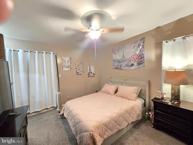 300 N ORCHARD RD, Vineland, NJ 08360