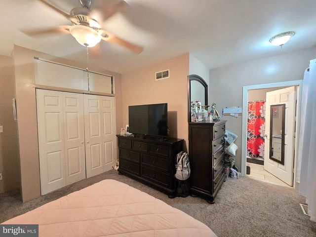 300 N ORCHARD RD, Vineland, NJ 08360