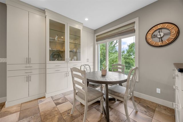 3003 Cedar River Court NE, Cedar Rapids, IA 52411