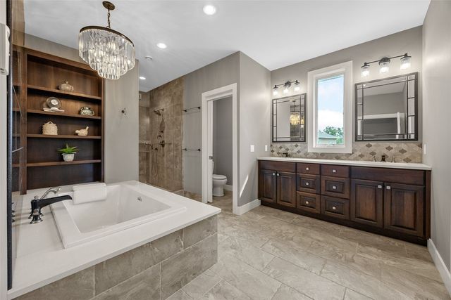 3003 Cedar River Court NE, Cedar Rapids, IA 52411