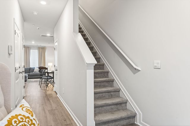 181 Dale Mires Ln, Baxter, TN 38544