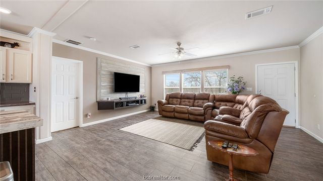 115 Cedar, Somerville, TX 77879