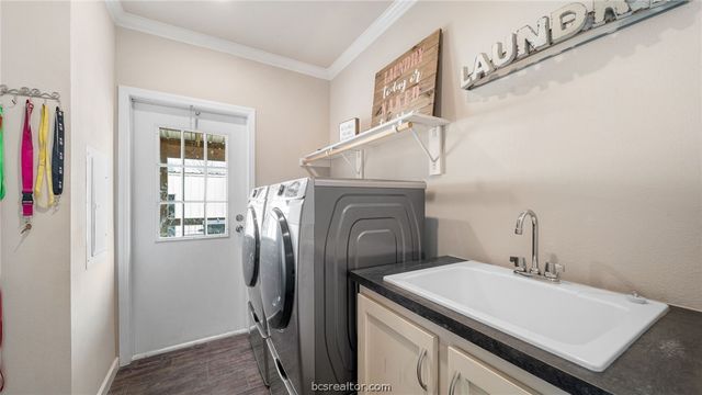 115 Cedar, Somerville, TX 77879