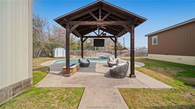 115 Cedar, Somerville, TX 77879