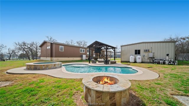115 Cedar, Somerville, TX 77879