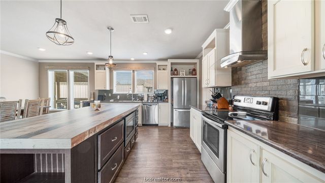 115 Cedar, Somerville, TX 77879