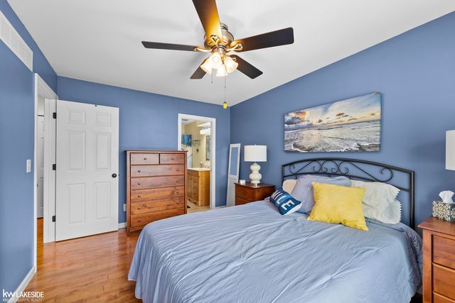 38924 E Windmill Pointe Drive, Clinton Township, MI 48038