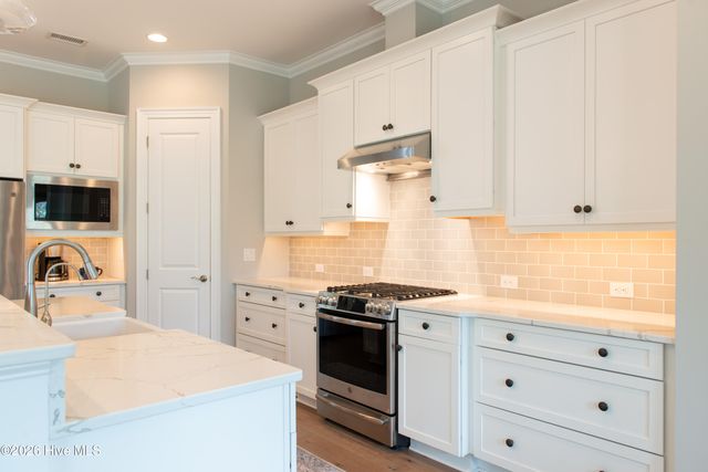 3410 Oyster Tabby Drive, Wilmington, NC 28412