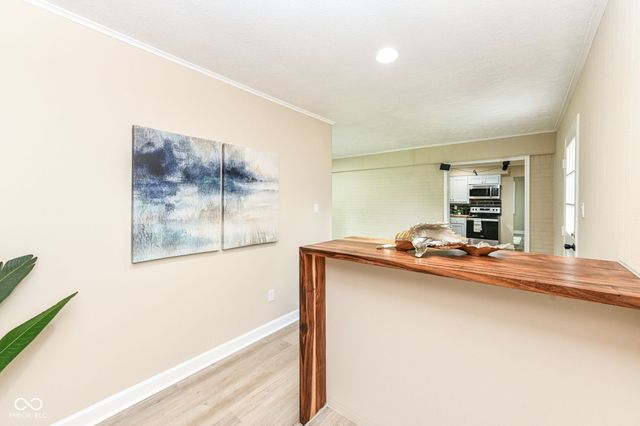 651 Fabyan Road, Indianapolis, IN 46217