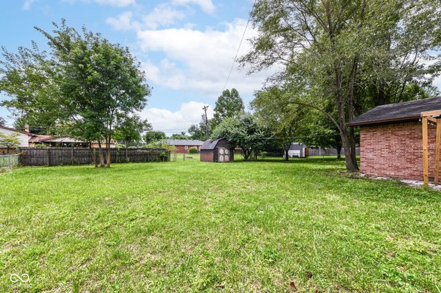 651 Fabyan Road, Indianapolis, IN 46217
