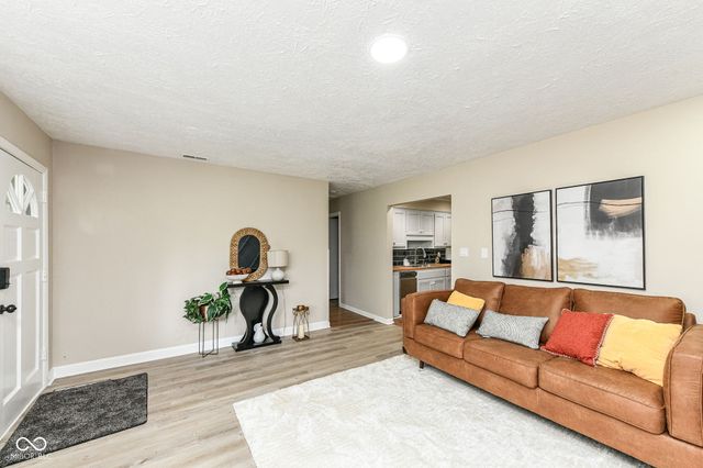 651 Fabyan Road, Indianapolis, IN 46217