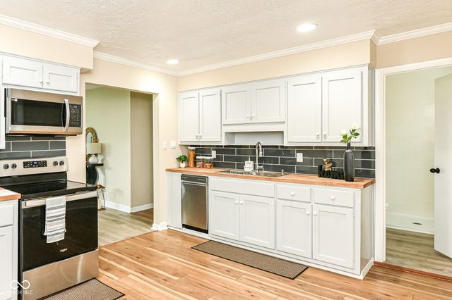 651 Fabyan Road, Indianapolis, IN 46217