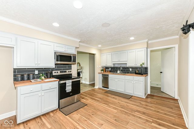 651 Fabyan Road, Indianapolis, IN 46217