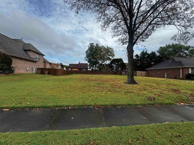 4768 BRADFIELD RUN DR, Memphis, TN 38125