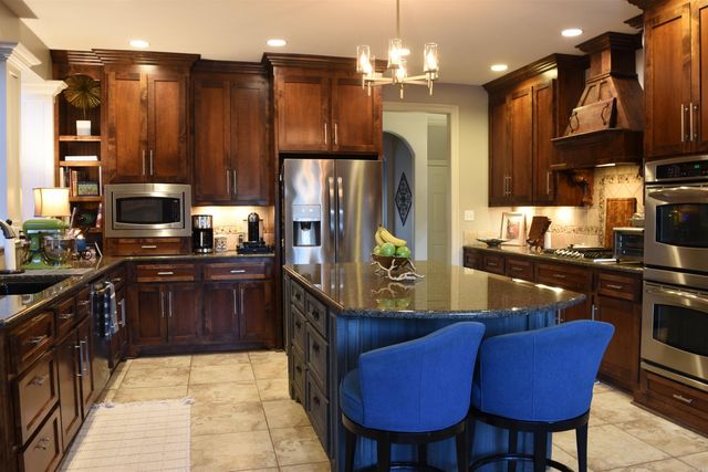 1905 Wellington Village Rd, Little Rock, AR 72211