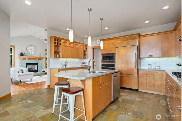 2818 Stein Hill Lane, Custer, WA 98240