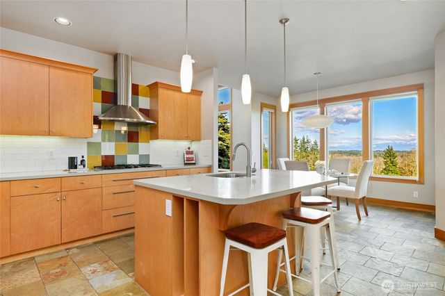 2818 Stein Hill Lane, Custer, WA 98240