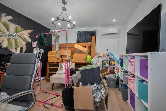 515 Cappamore Street, Houston, TX 77013
