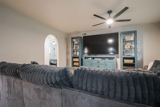 515 Cappamore Street, Houston, TX 77013
