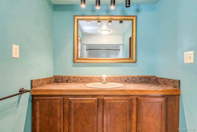 5445 Todd Road, Croswell, MI 48422