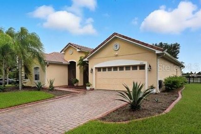 3010 WINDING TRAIL, Kissimmee, FL 34746