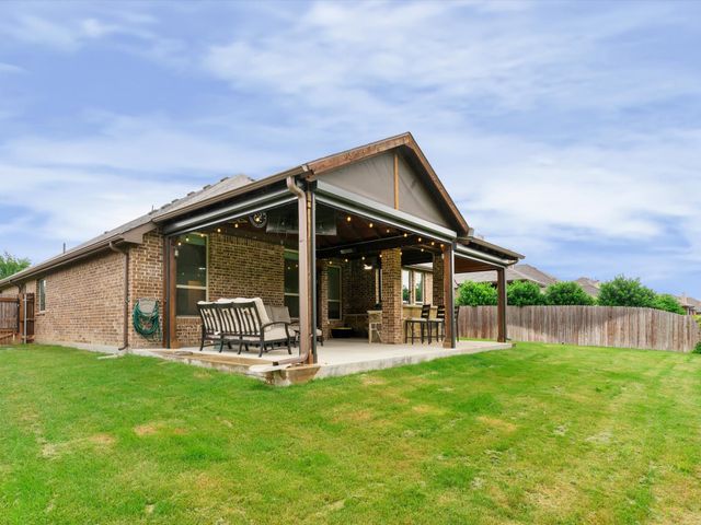 15705 Mirasol Drive, Fort Worth, TX 76177