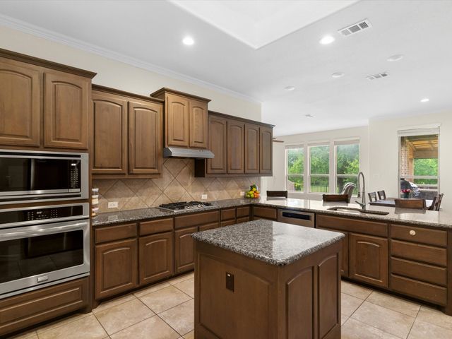 15705 Mirasol Drive, Fort Worth, TX 76177