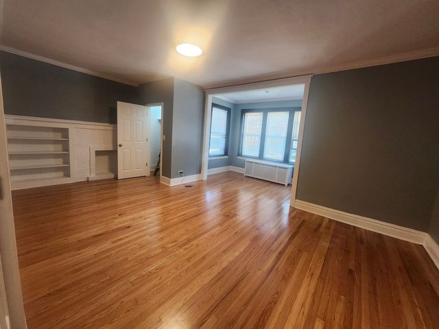 10954 S Vernon Avenue 1, Chicago, IL 60628