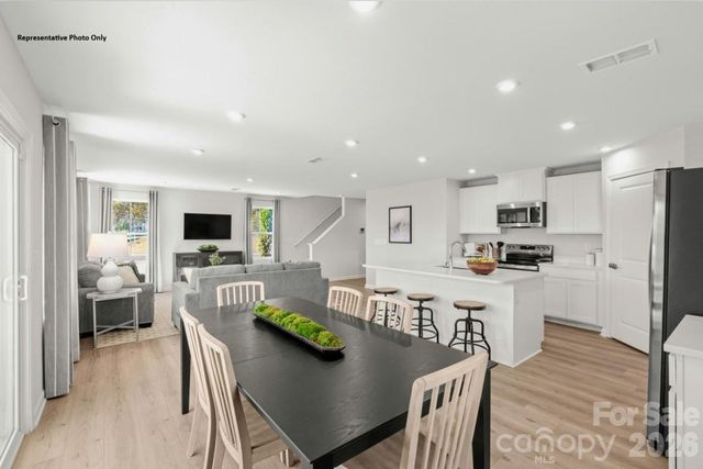 203 Hibiscus Drive, Pageland, SC 29728