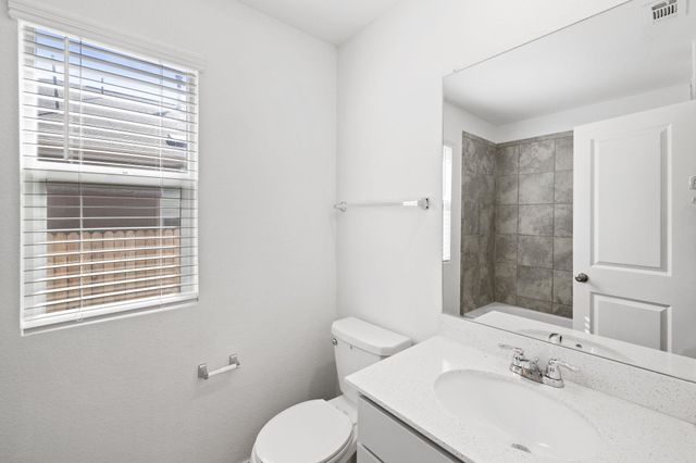 110 Madrid, Kyle, TX 78640