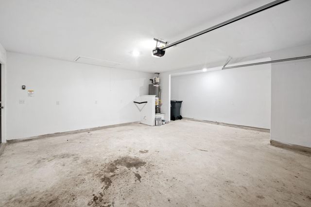 110 Madrid, Kyle, TX 78640