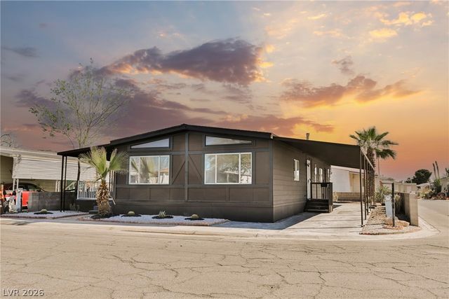 3670 Isle Royale Drive, Las Vegas, NV 89122