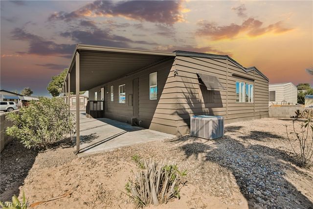 3670 Isle Royale Drive, Las Vegas, NV 89122