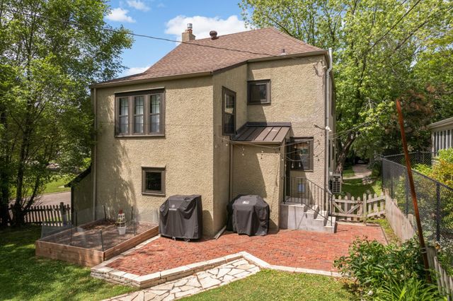 2715 Robbins Street, Minneapolis, MN 55410