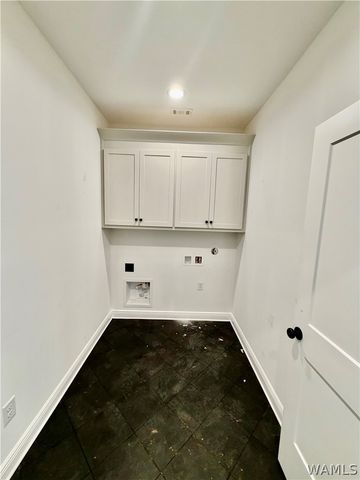 11946 Meadowview, Northport, AL 35475