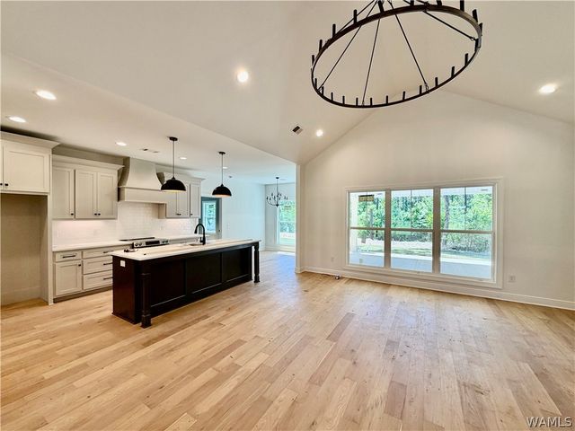 11946 Meadowview, Northport, AL 35475