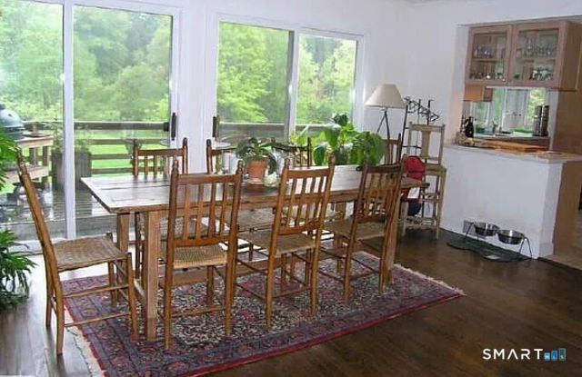 335 Greens Farms Road, Westport, CT 06880