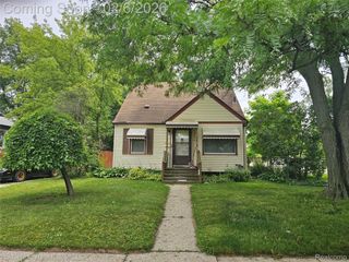 2616 Kenmore Road, Berkley, MI 48072