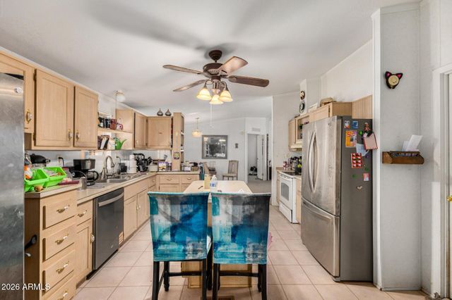 27828 N BLACK BUTTE Road, Wittmann, AZ 85361