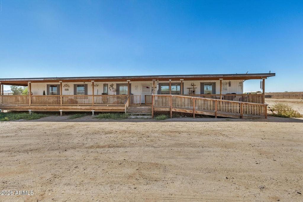 27828 N BLACK BUTTE Road, Wittmann, AZ 85361